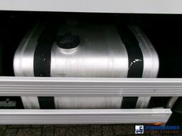 Renault Premium 270 4x2 fuel tank 13.8 m3 / 4 comp