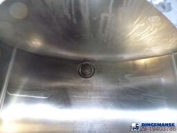 Renault Premium 270 dxi 4x2 fuel tank 13.7 m3 / 4 comp
