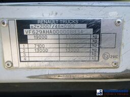 Renault Premium 270 dxi 4x2 fuel tank 13.7 m3 / 4 comp