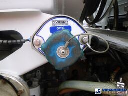 Renault Premium 270 dxi 4x2 fuel tank 13.3 m3 / 4 comp