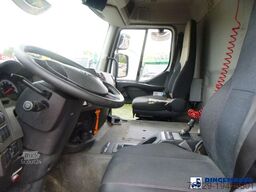 Renault Premium 270 dxi 4x2 fuel tank 13.3 m3 / 4 comp