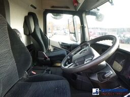 Mercedes-Benz Antos 2533 RHD 6x2 Thermoking T1000R frigo
