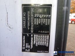 Mercedes-Benz Antos 2533 RHD 6x2 Thermoking T1000R frigo