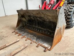 JCB 406