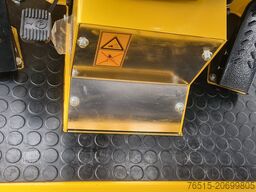 Eurotrac W11 Kabine Schneeschild 1,60m