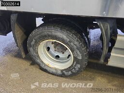 Mercedes Atego 818 Atego 4X2 8tonner Automatic 1500kg La...
