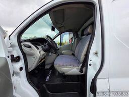 OPEL Vivaro 2.5 CDTI / Versalift ET-30-NE-XS