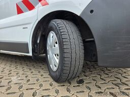 OPEL Vivaro 2.5 CDTI / Versalift ET-30-NE-XS