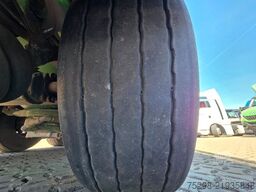 FELDBINDER EUT 57.3 / Alu-felgen / 57.000 l / Liftachse