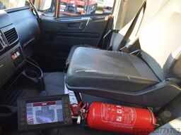 Iveco Stralis AD260S31 - PUSHER 4000