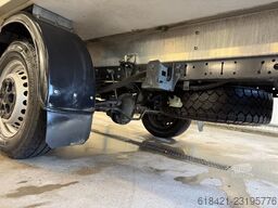 IVECO Daily 35 CARRIER XARIOS 350 452A Automatic 2.3 D