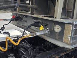 Carnehl CHKS/HH Stahlmulde 26 CBM Liftachse | Scheibenbremse | Stütze