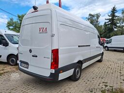 MERCEDES-BENZ Sprinter III RWD/AWD 317 CDI