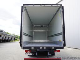 SCANIA R500 6x2 / KRONE 19 EPAL refrigerator
