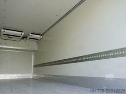 SCANIA R500 6x2 / KRONE 19 EPAL refrigerator
