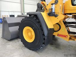 Volvo L180H New Tyre+Bucket