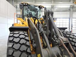 Volvo L180H New Tyre+Bucket