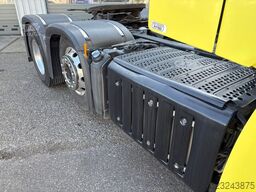 Mercedes-Benz Actros 2445 RHD 6x2 liftaxle, big wheels