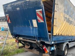 MERCEDES-BENZ Atego 818