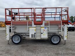 Genie GS3390 - 12,06 m - 4x4 - diesel