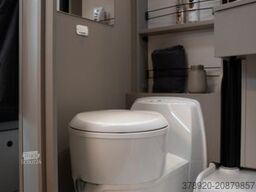 LMC Tracer 690 EL MJ26 November 2025 Verfügbar