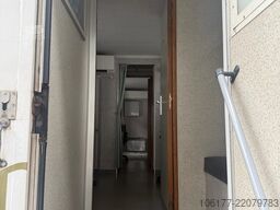 Renault Midlum 220 MEDISCHE VRACHTWAGEN /CAMION MEDICAL...
