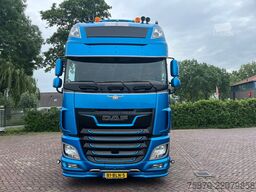 DAF XF 530 FT 90th anniversary edition