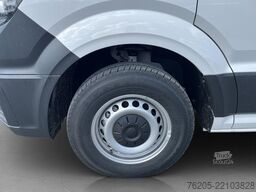 VW Crafter 35 2,0 TDI FWD MR/HD 'Winter-Frischdienst'