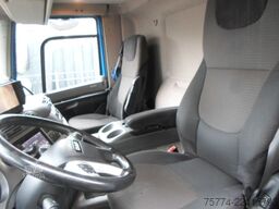 DAF CF 400/6x2/ Tiefkühler Lamberet