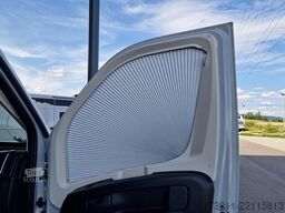 PÖSSL Summit 600 Plus Automat Markise Solar Navi AHK