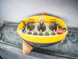 MAN TGS 32.360 BB+LIEBHERR+THEAM BG12 (band/tapis)