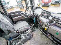 MAN TGS 32.360 BB+LIEBHERR+THEAM BG12 (band/tapis)