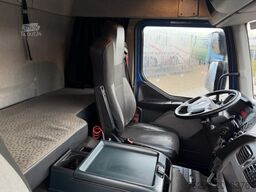 Renault D Wide 18.320 4x2 Plane/HB  / Swiss-Vehicle