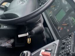 Mercedes-Benz Tourismo