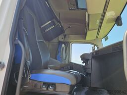VOLVO FH 460
