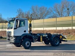 MAN TGM 18.320 4x4 Euro 6e Hyva 12-45