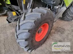 Claas TRION 730