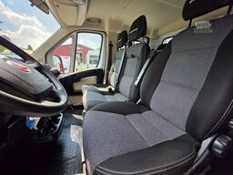 FIAT Ducato Pritsche-Doka 7 Sitzer erst 26.600 KM