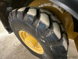 CAT 906 H 2