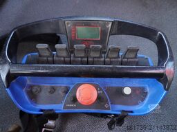 Renault C280 DTI 8 / FASSI crane 5.6T / 560 mth