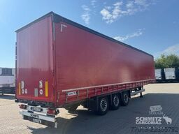 Schmitz Cargobull Curtainsider Mega