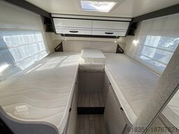 FORSTER T 669 EB, Fahrradträger, Markise, Radio mit Navi