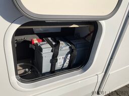 FORSTER T 669 EB, Fahrradträger, Markise, Radio mit Navi