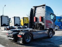 VOLVO H 500 / PE?NY ADR / XXL / BOGATE WYPOSA?ENIE / O