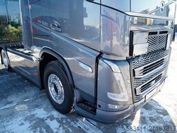 VOLVO H 500 / PE?NY ADR / XXL / BOGATE WYPOSA?ENIE / O