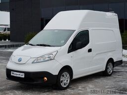 NISSAN E-NV200 / BLASZAK / furgon / AUTOMAT / ELEKTRYK