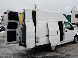 NISSAN E-NV200 / BLASZAK / furgon / AUTOMAT / ELEKTRYK