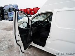 NISSAN E-NV200 / BLASZAK / furgon / AUTOMAT / ELEKTRYK