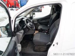 NISSAN E-NV200 / BLASZAK / furgon / AUTOMAT / ELEKTRYK