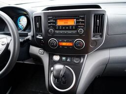 NISSAN E-NV200 / BLASZAK / furgon / AUTOMAT / ELEKTRYK